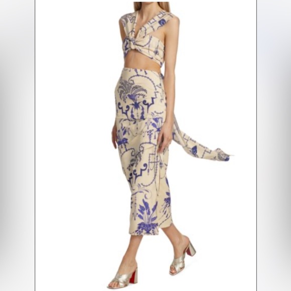 Johanna Ortiz - Knot It Up Halter Crop Top - Picture 4 of 11